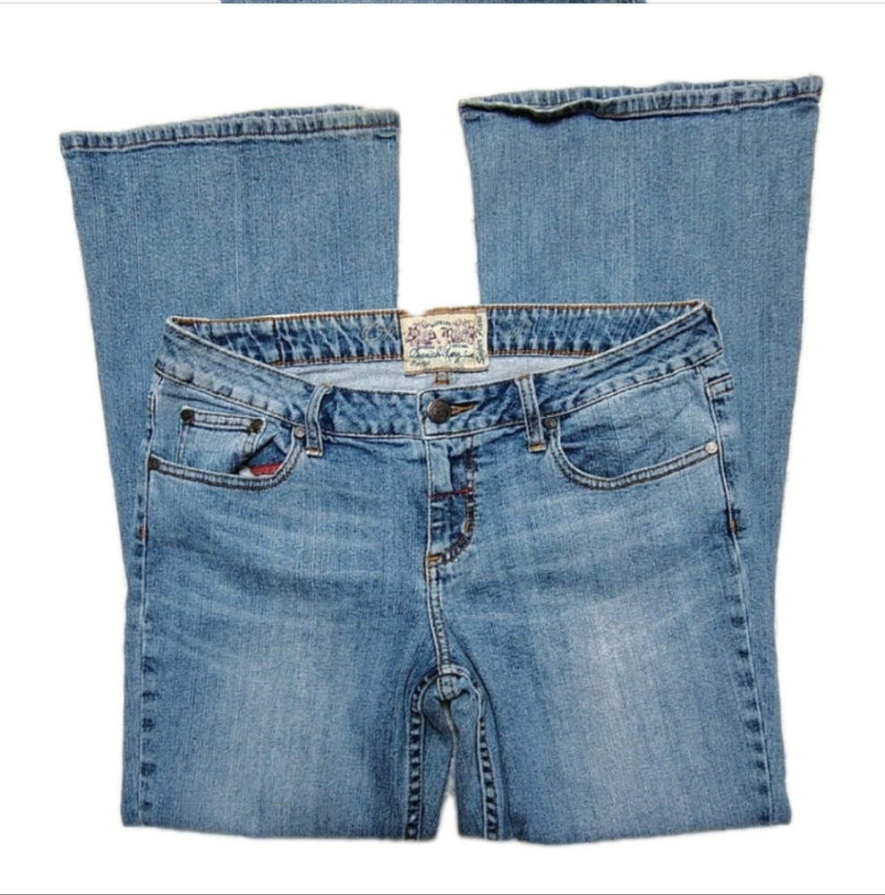 American Rag Cie Super Flare Light Wash Jeans Women's 13S - Short - Low Rise
